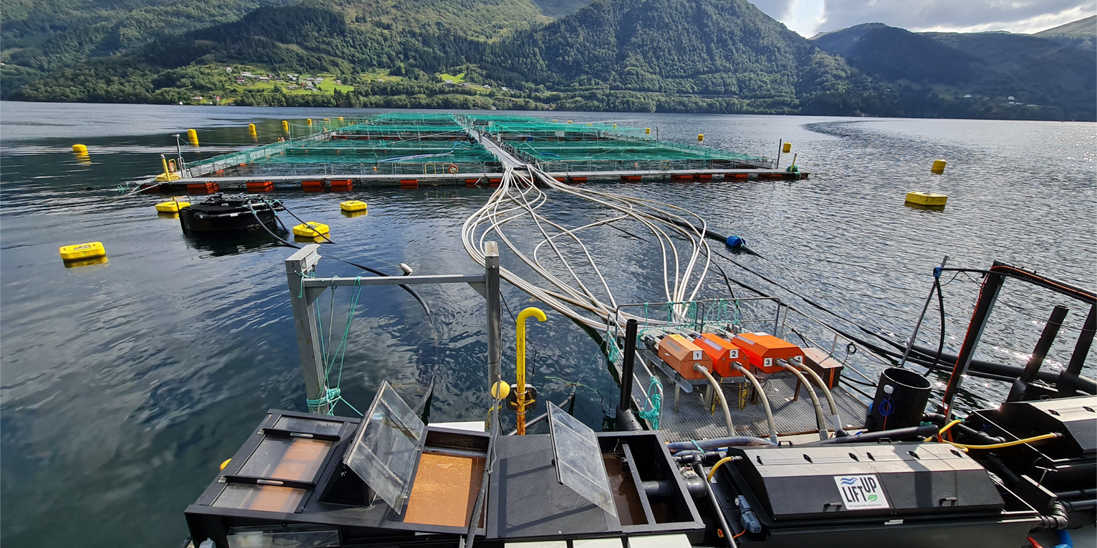 Framo LiftUP Back To Barge System Framo Framo LiftUP Back To Barge System Framo